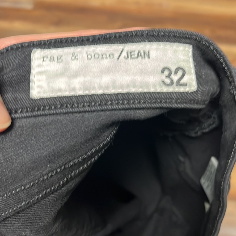Black Rag & Bone High Rise Skinny Jeans - Picture 3 of 5